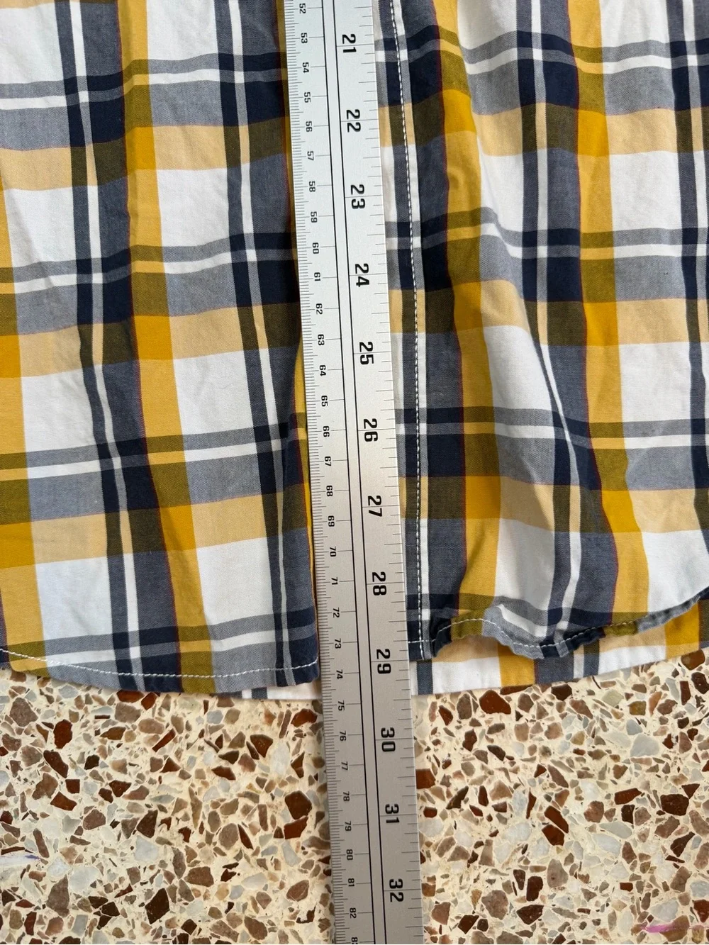 Levi's‎ Short Sleeve Plaid Button-Down Shirt With Pearl Snaps M